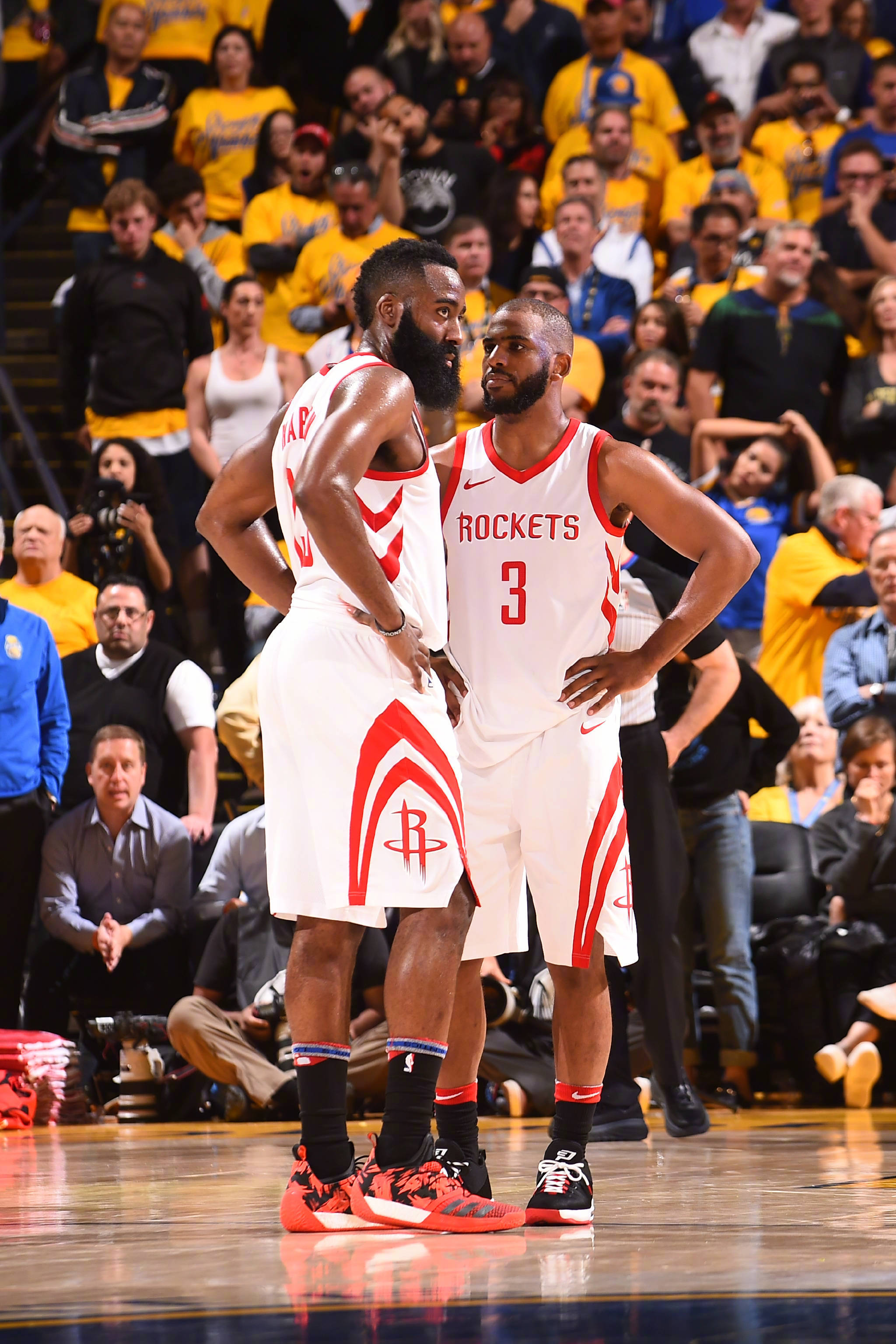 有几个洞出 有几个洞出