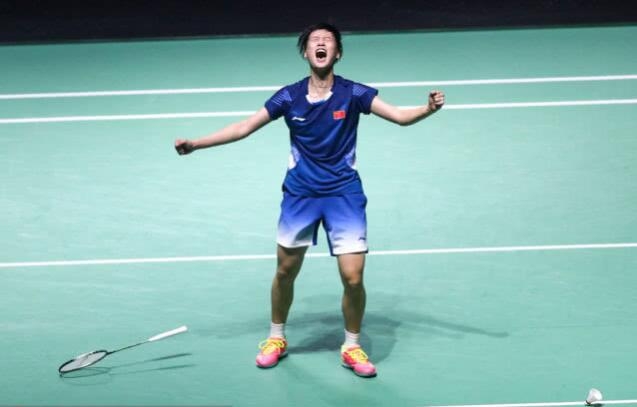 队的阵容缺 队的阵容缺