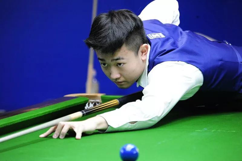 足球明星 足球明星