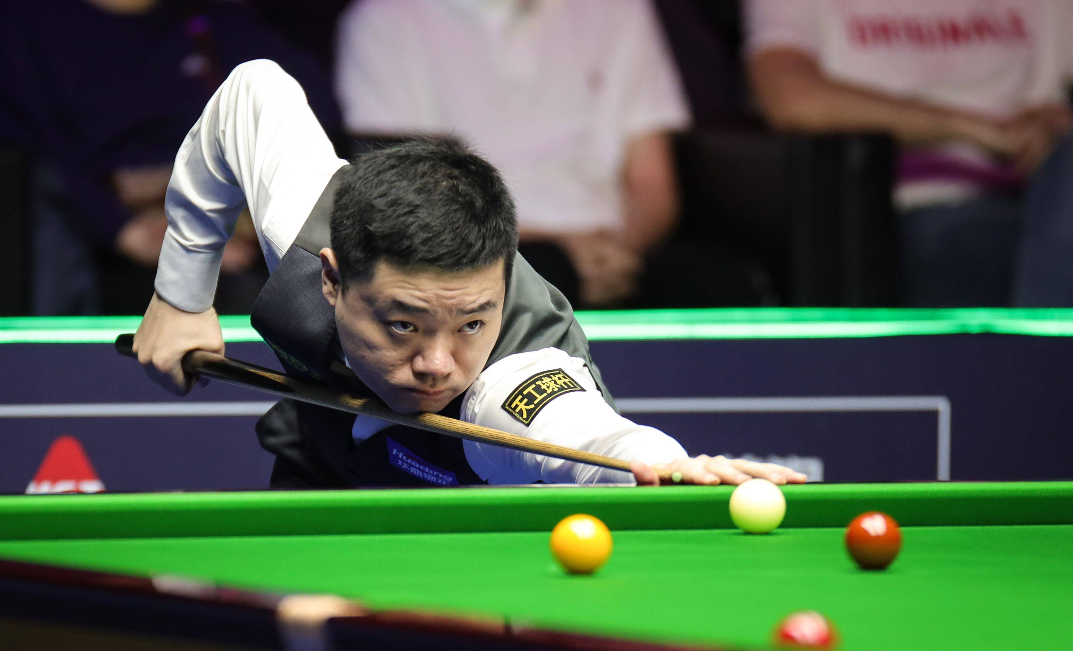 气交织成一 气交织成一