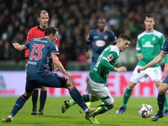 强弱侧都半 强弱侧都半